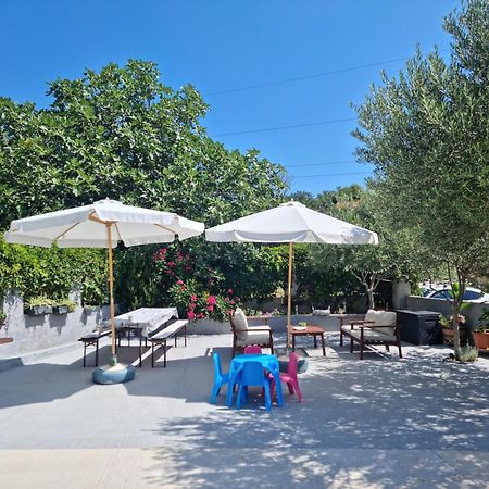 Apartmani Zekic Lopar Extérieur photo