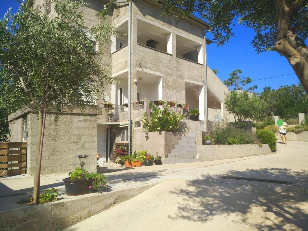 Apartmani Zekic Lopar Extérieur photo