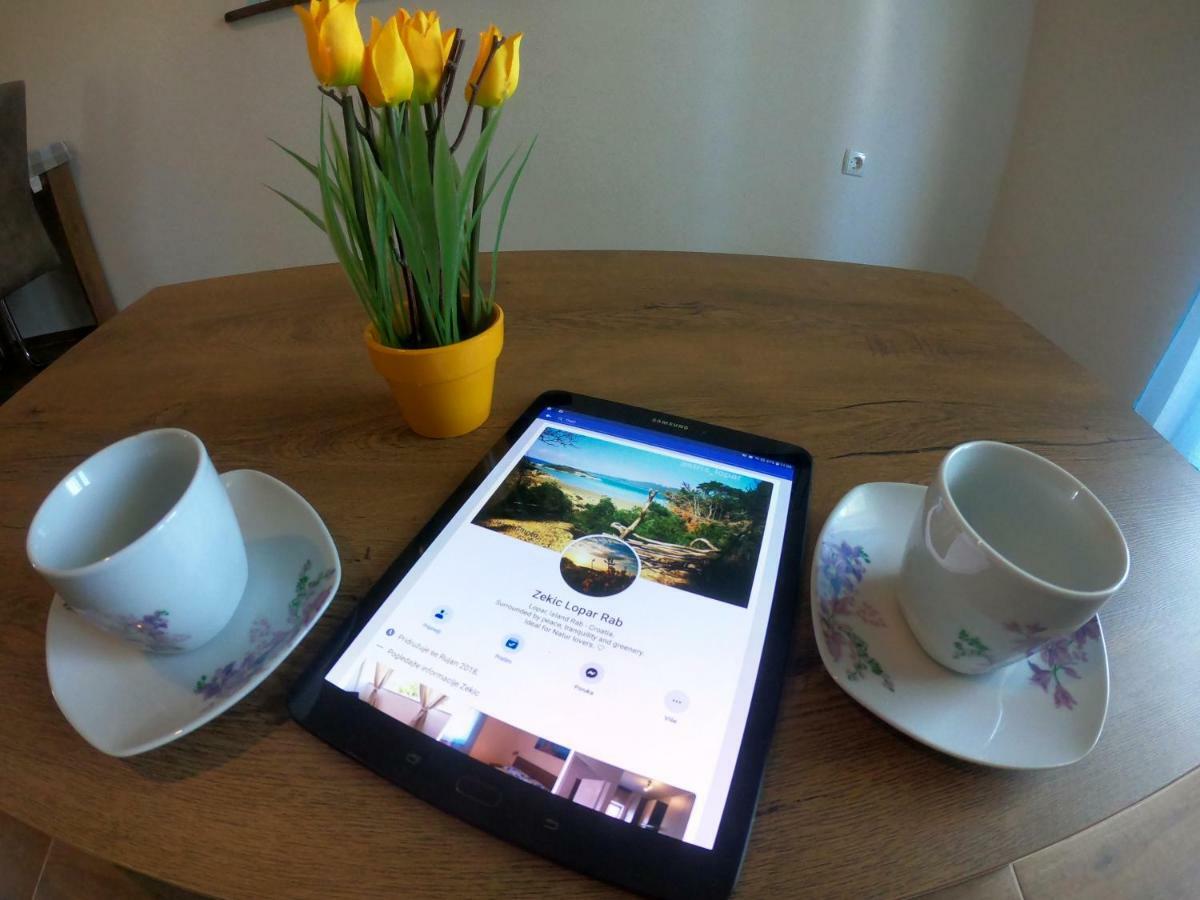 Apartmani Zekic Lopar Extérieur photo