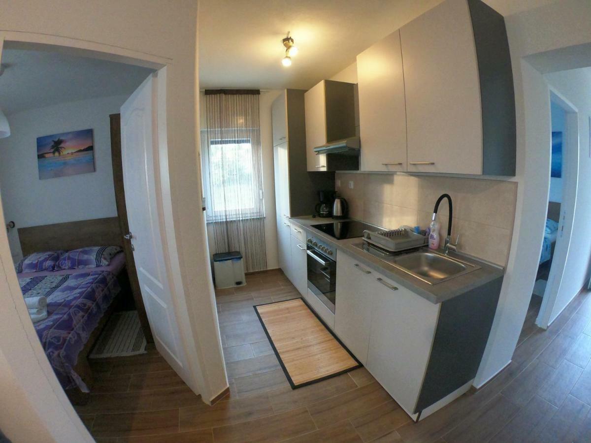 Apartmani Zekic Lopar Extérieur photo